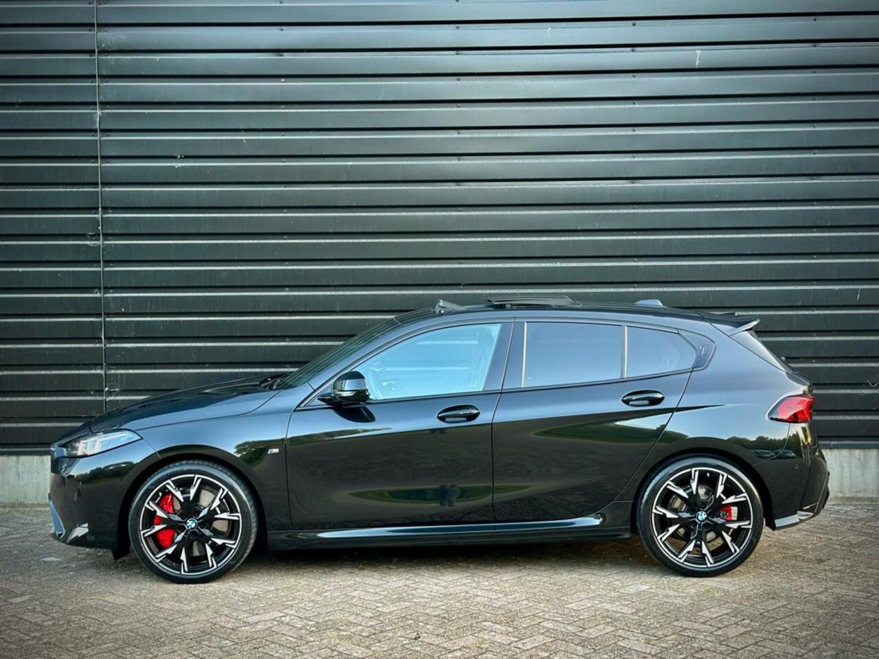 BMW 1-SERIE 120 M-SPORT PANO|KUIPSTOEL|H/K|MEMORY|ACC