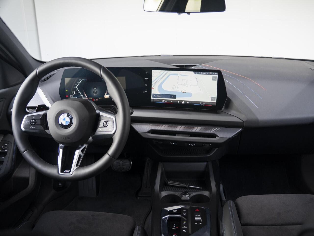 BMW 1-SERIE 120 | M Sportpakket | Premium Pack | Comfort Access | Stoelverwarming | Driving Assistant Plus | 18'' | Ekris Selection