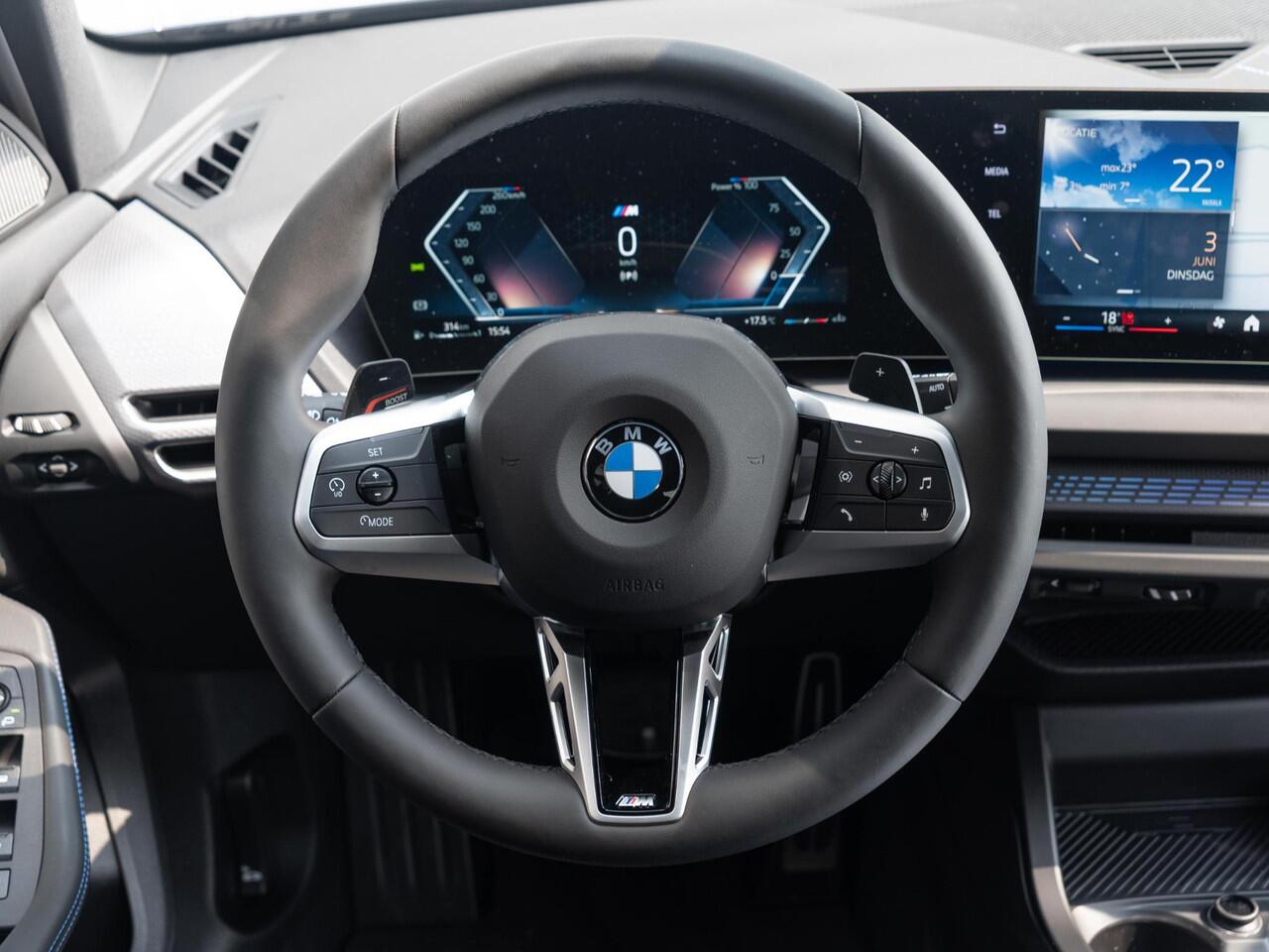 BMW 1-SERIE 120 | M Sportpakket Pro | Premium Pack | Verwarmd Stuurwiel | Comfort Access | Achteruitrijcamera | Stoelverwarming | Harman-Kardon | Ekris Selection