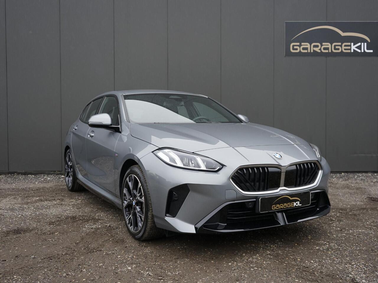 BMW 1-SERIE 120 M-Sport 1ste eig. / Dealeronderh. / Driving Ass. Plus / Shadow Line / Stoelverwarming / Adaptief M onderstel / Active Guard