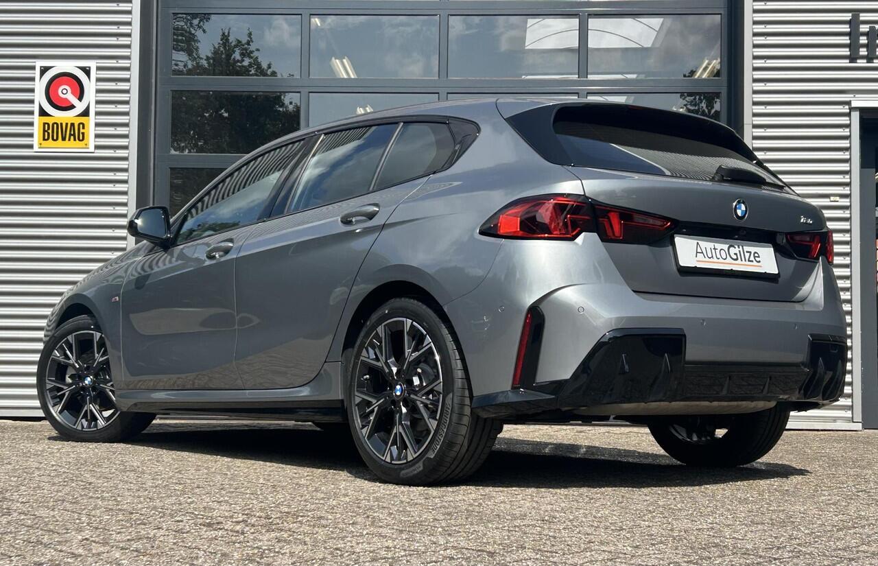 BMW 1-SERIE 120 M-Sport Design Edition l Sfeer Verlichting l Automaat l Apple Carplay