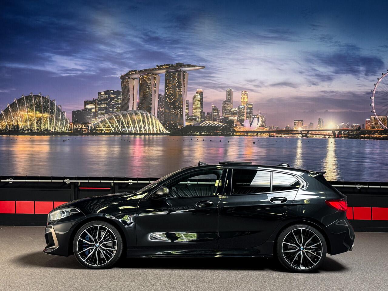 BMW 1-SERIE M135i xDrive High Ex H/K|Schuifdak|Camera|Leder