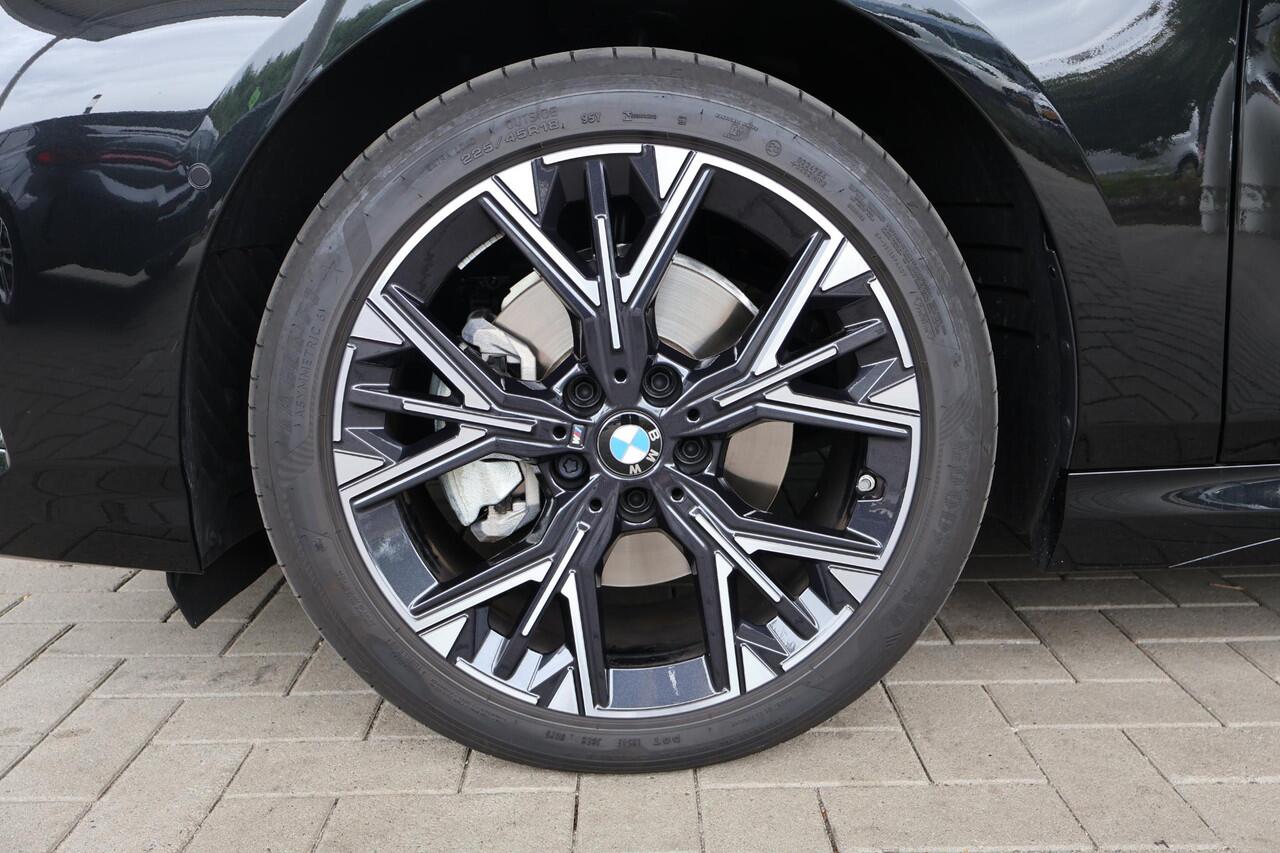 BMW 1-SERIE 5-deurs 120 | M Sport Design Edition | Premium Pack | Ekris Selection