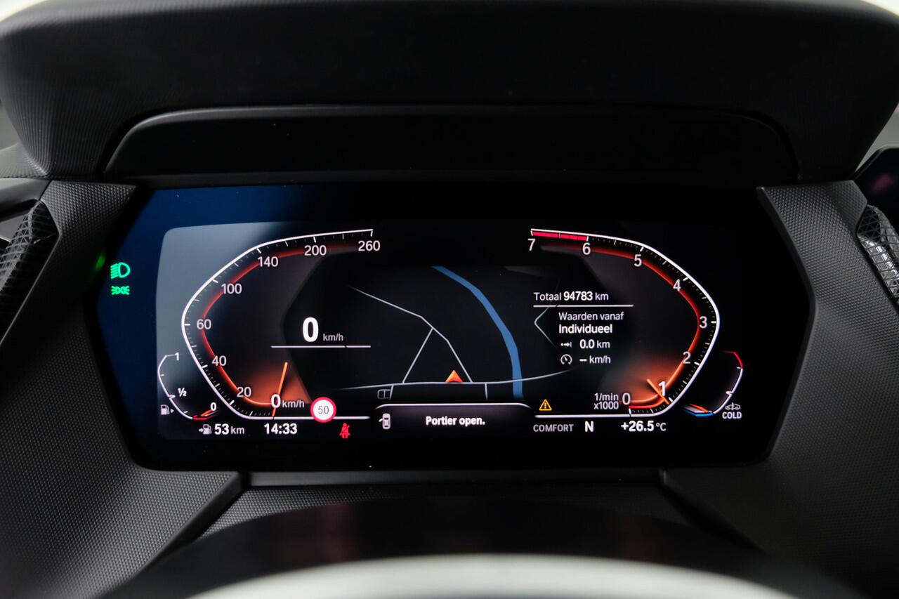 BMW 1-SERIE 118i Executive Edition | CAMERA | CARPLAY | CLIMA |