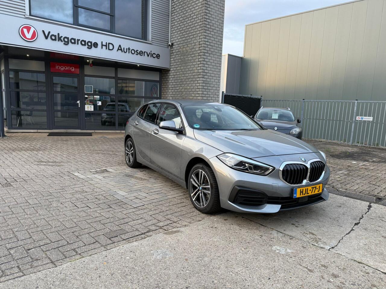 BMW 1-SERIE 118i