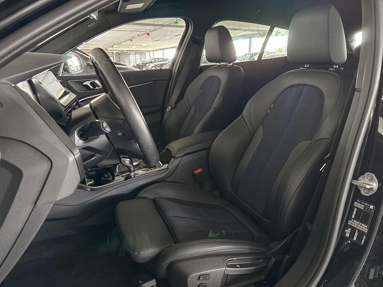 BMW 1-SERIE 118i M-Sport