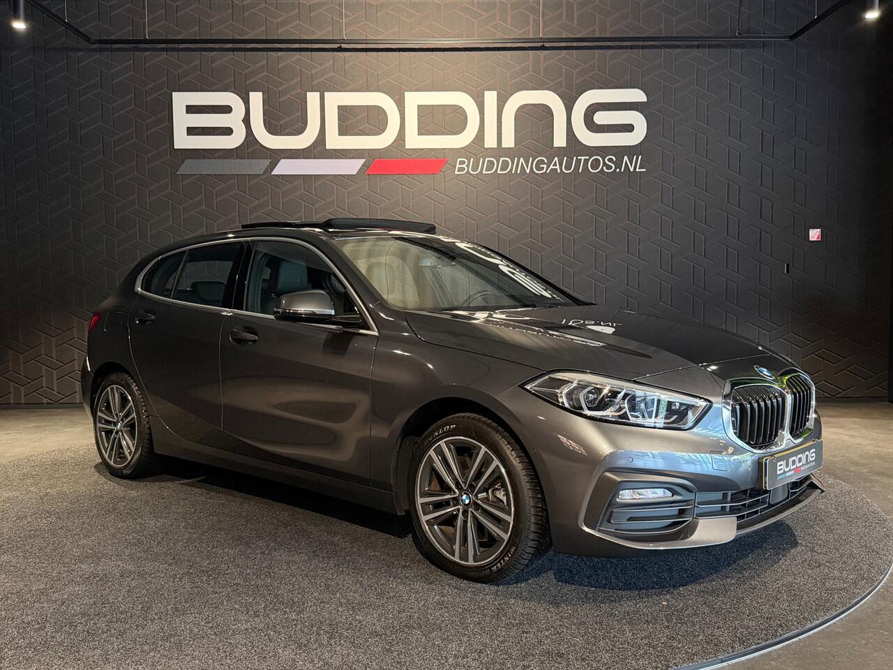 BMW 1-SERIE 120i High Exe | Pano | Head-up | Keyless | H&K | Leder