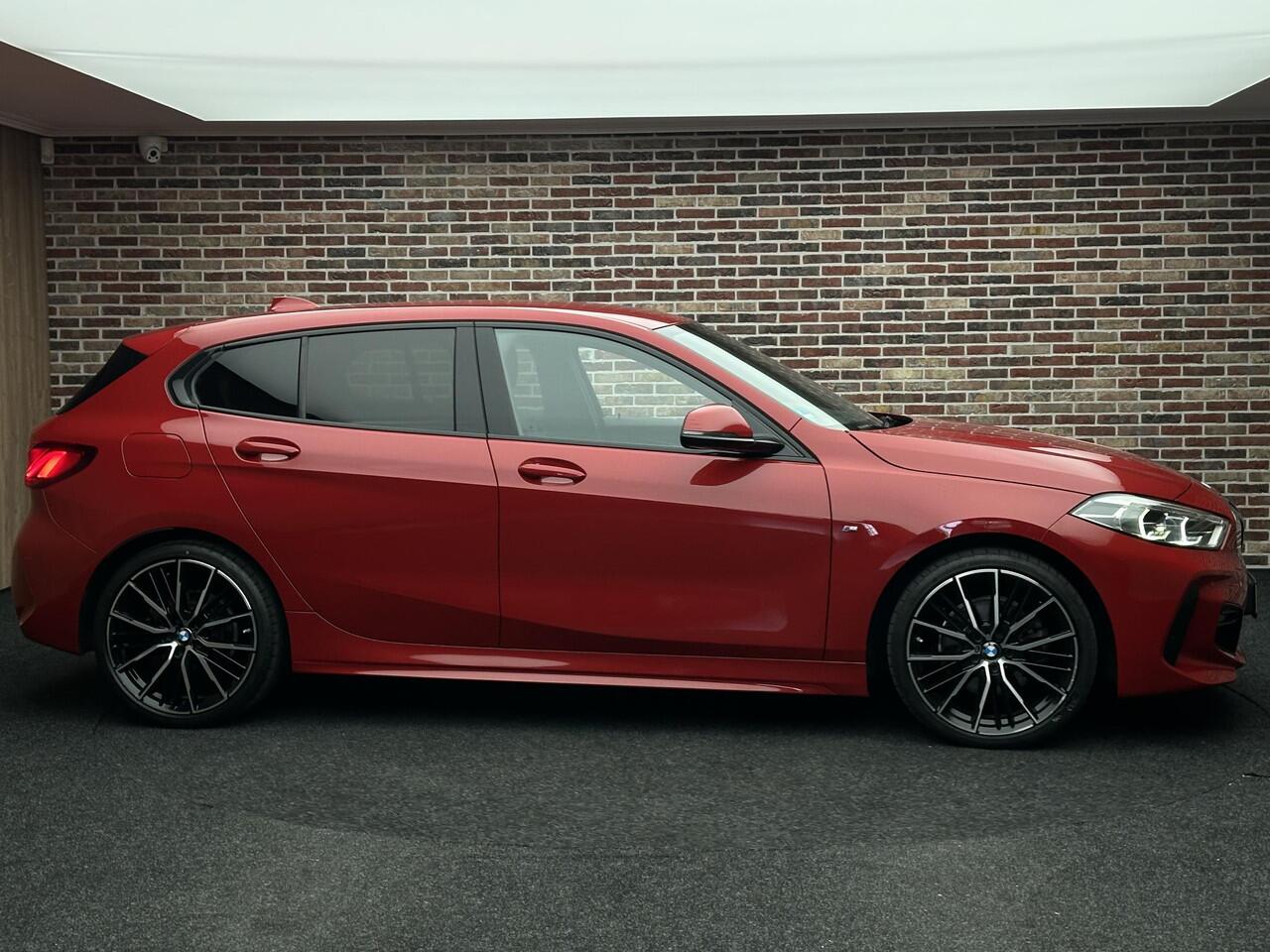 BMW 1-SERIE 118i High Executive M Pakket Led Keyles Dealer Ondrh