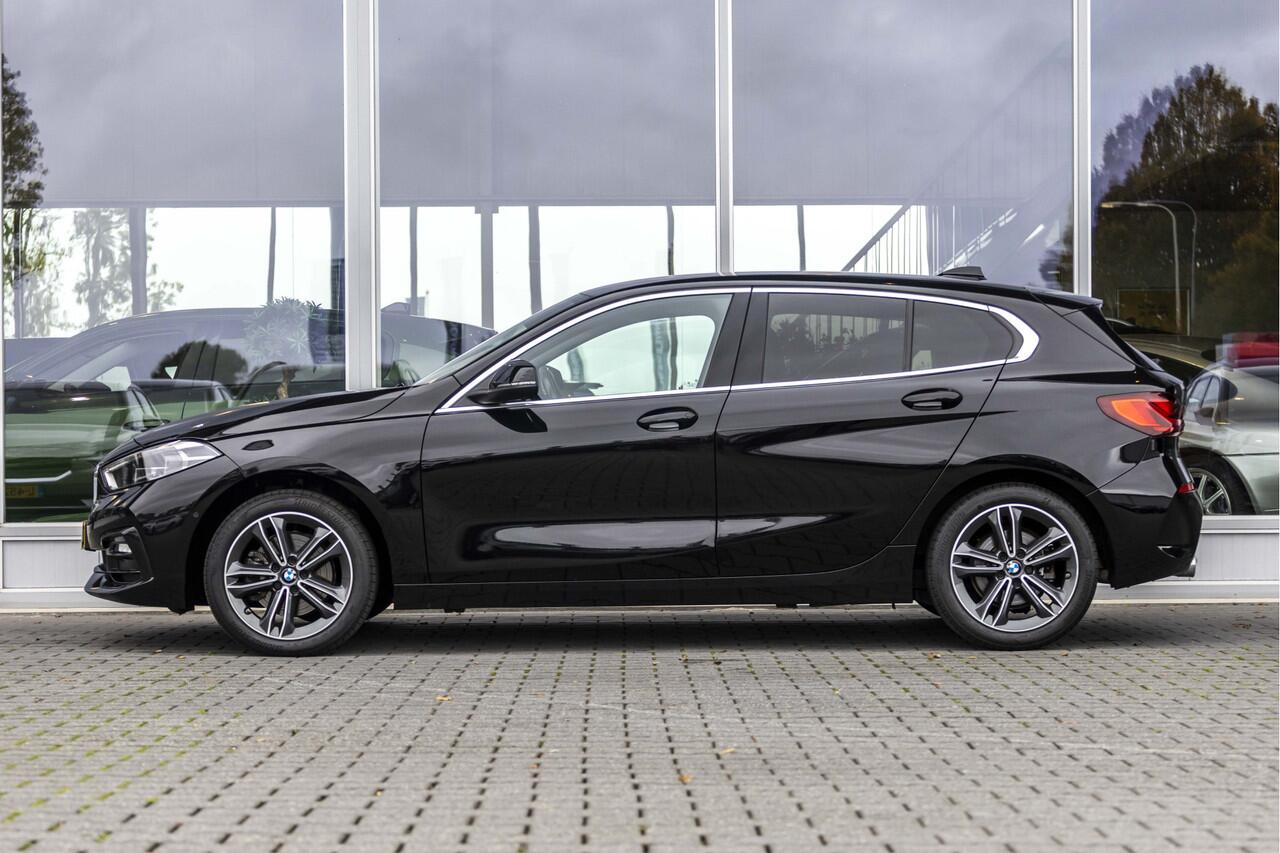 BMW 1-SERIE 118i Business Edition | LED | NL Auto | Carplay