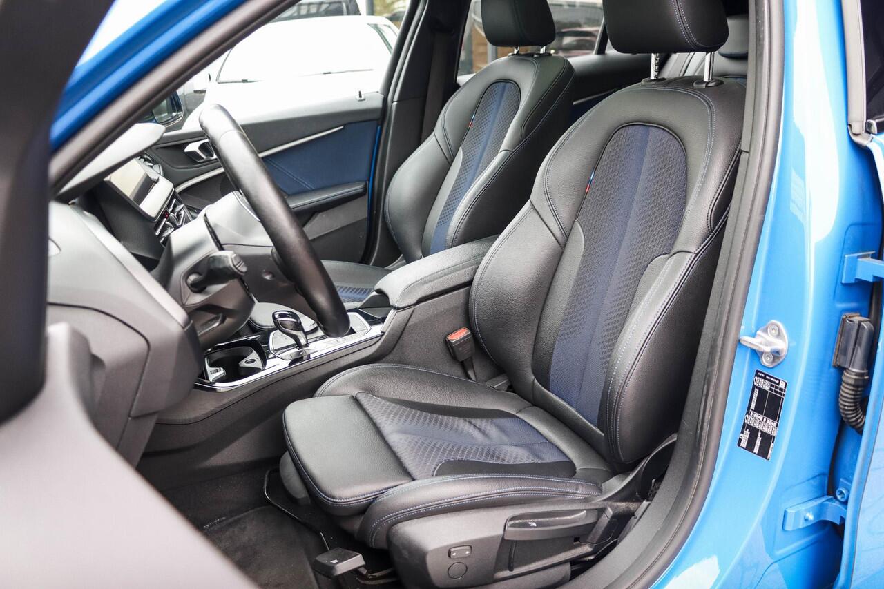 BMW 1-SERIE 118i Executive Edition M Sport | Panoramadak