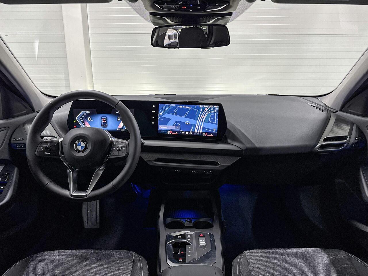 BMW 1-SERIE 120 | M-Sport Design | Driving Assistant | Parking Assistant