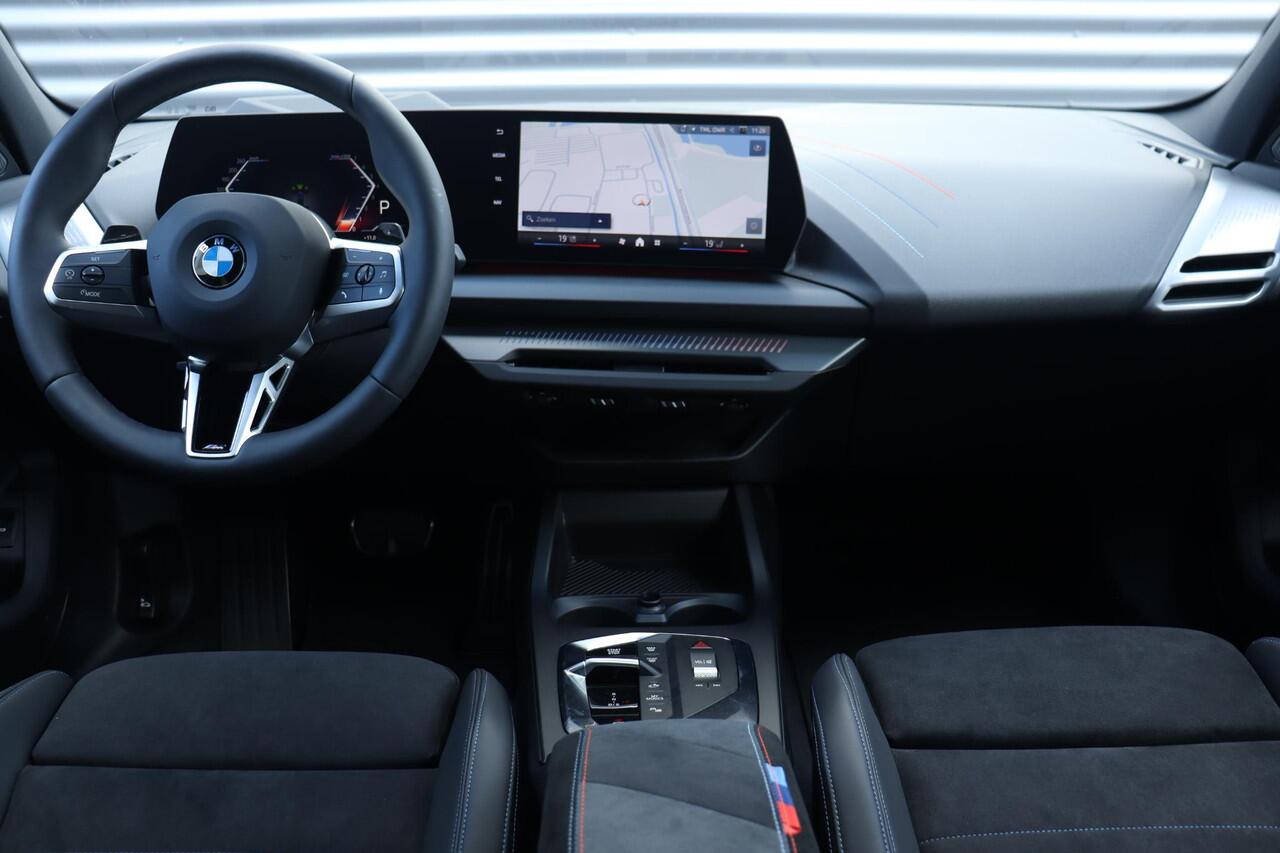BMW 1-SERIE 123 xDrive 5-deurs | M Sportpakket Pro | Innovation Pack