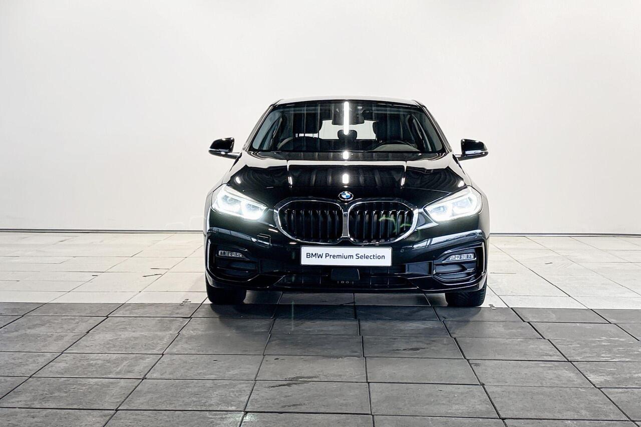 BMW 1-SERIE 118i Business Edition Plus - Verwacht: Januari 2026