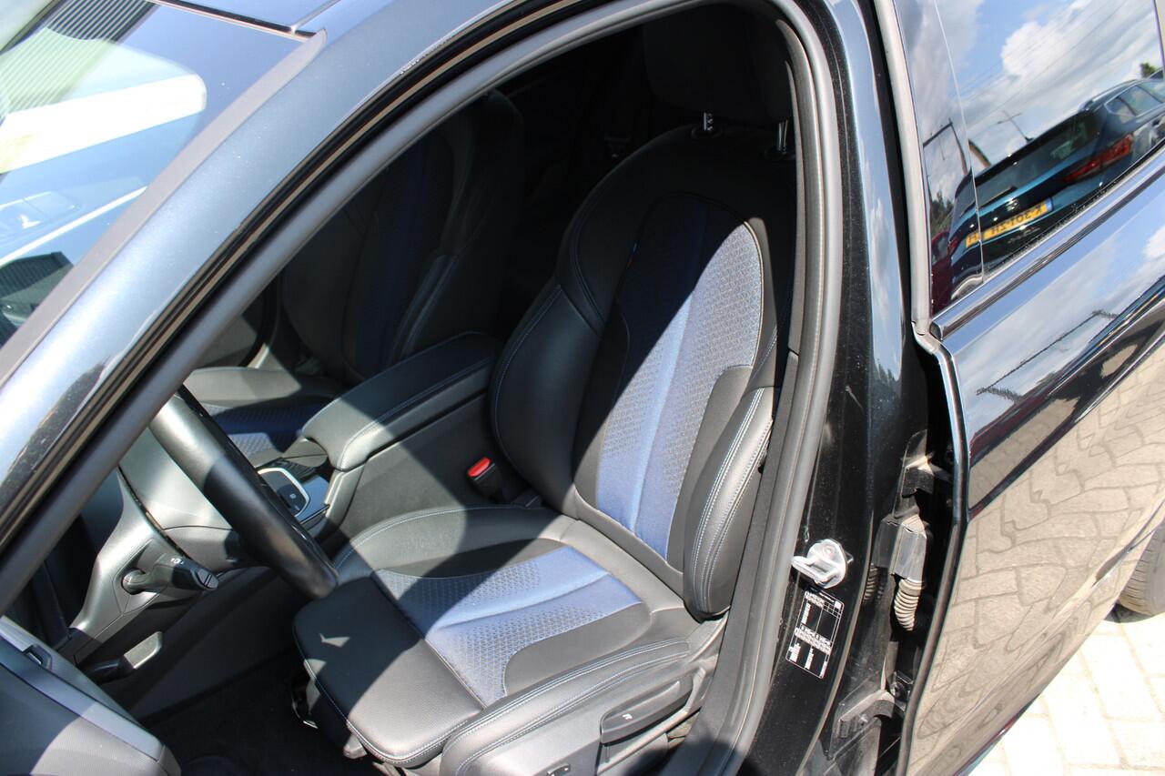 BMW 1-SERIE 118i M-Sport Navigatie Camera Full-LED Half-Leder NL-Auto