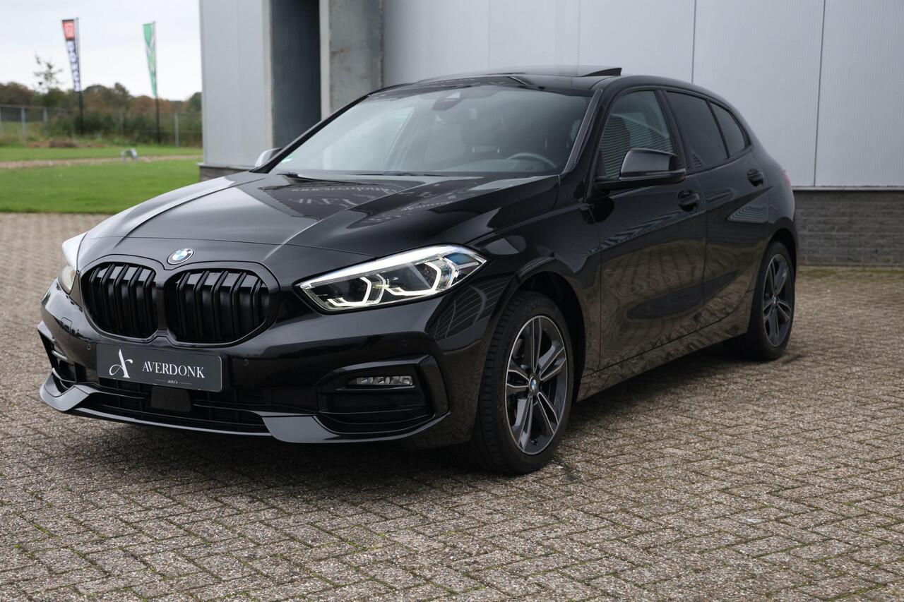 BMW 1-SERIE 118i Executive Sportline NAP|Pano|Trekh|Cam|Leder|Sportst