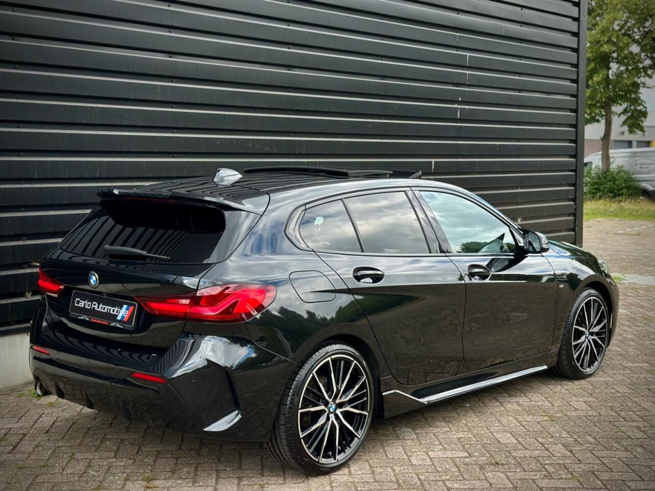 BMW 1-SERIE 118i M135 M-PERFORMANCE PANO|H/K|CAMERA|LEDER