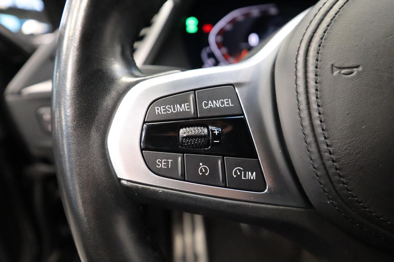 BMW 1-SERIE 120i M-Sport Navigatie Full-led 24 maanden garantie mogelijk (*vraag naar de voorwaarden)