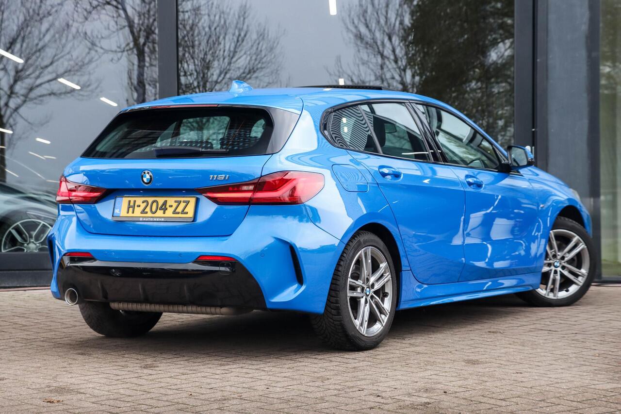 BMW 1-SERIE 118i Executive Edition M Sport | Panoramadak