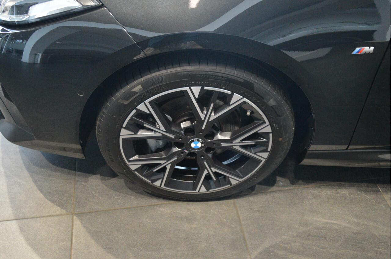 BMW 1-SERIE 120 M Sport navi camera led pdc cruise 18 inch !!