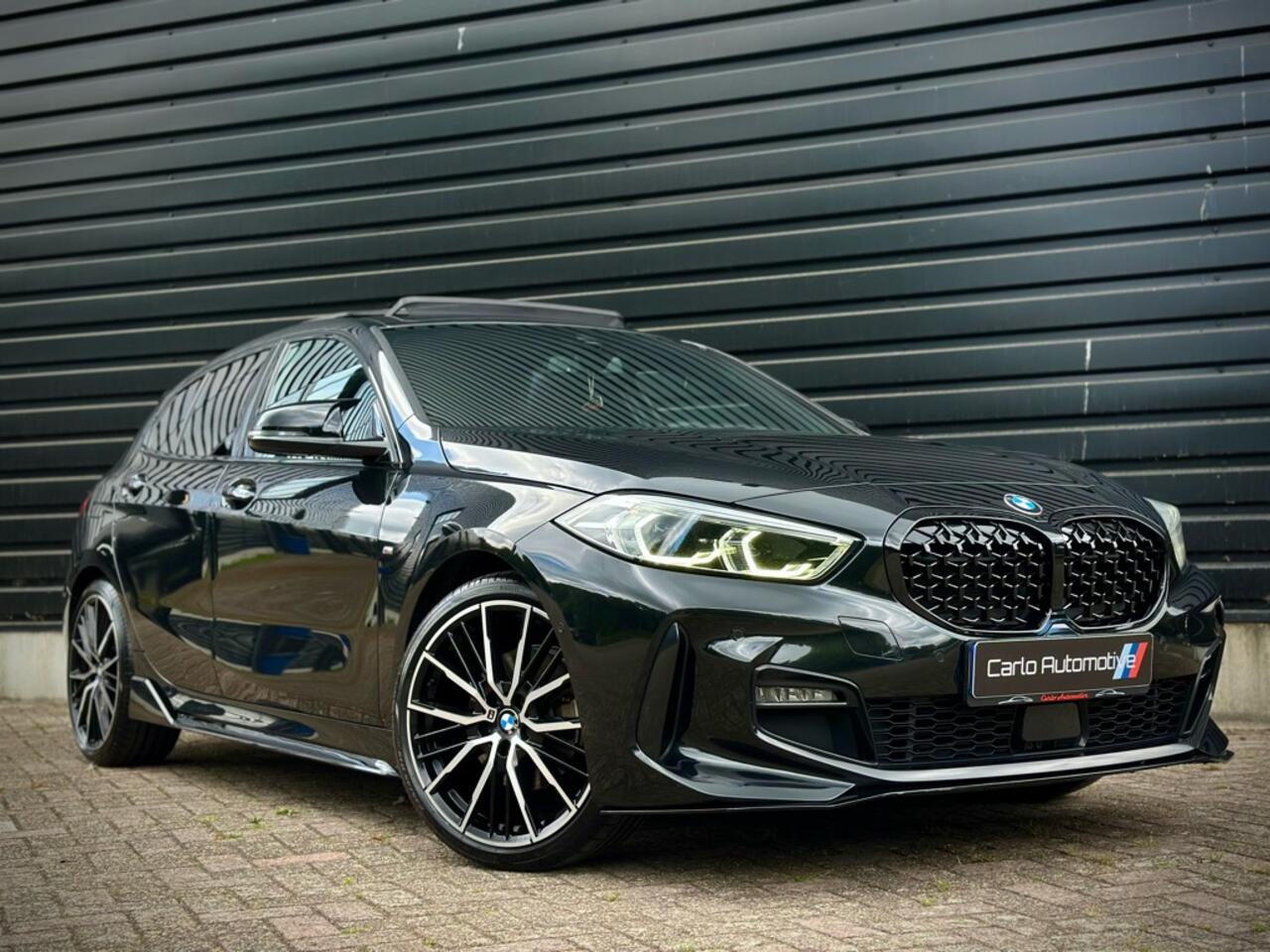 BMW 1-SERIE 118i M135 M-PERFORMANCE PANO|H/K|CAMERA|LEDER