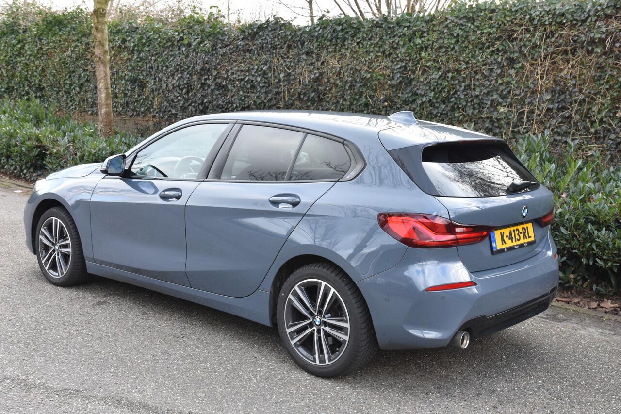 BMW 1-SERIE 118i High Executive SPORTLINE | SPORTLEDER | TREKHAAK | STOEL/STUUR VERW