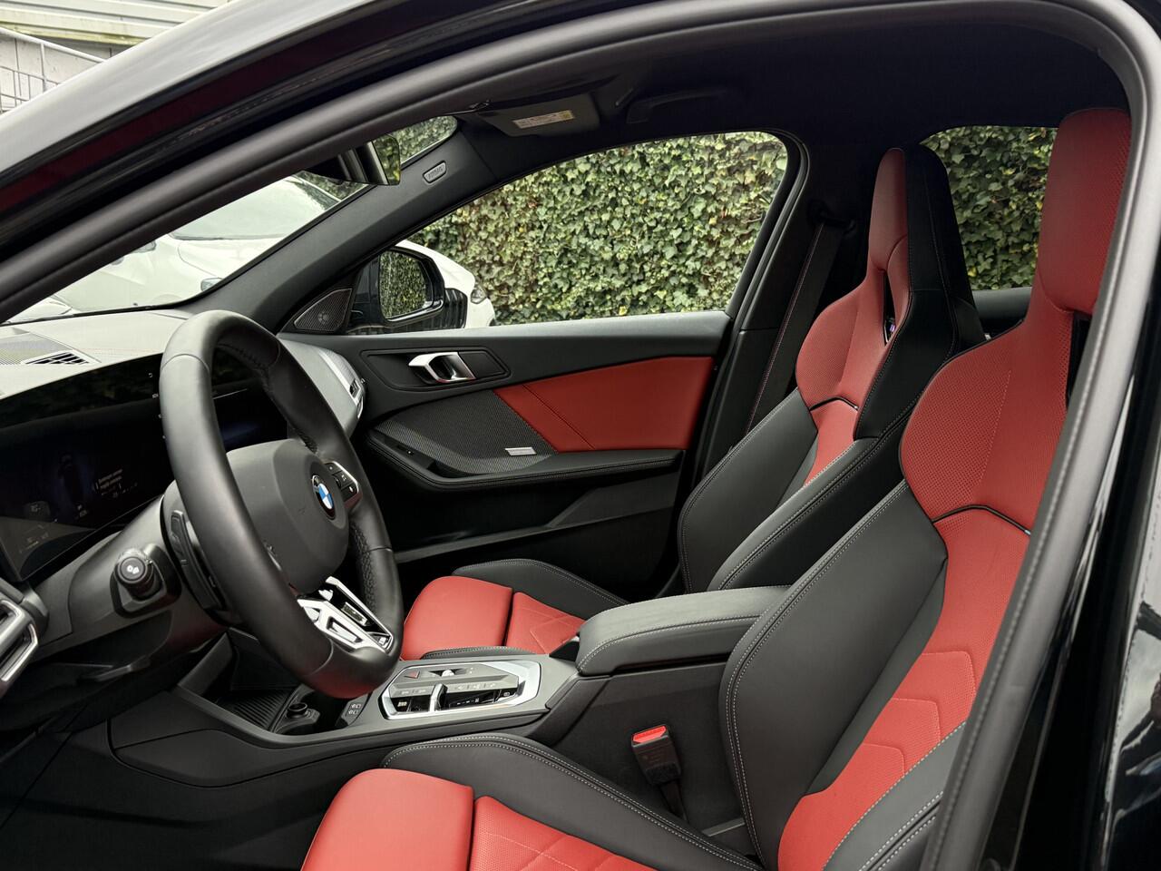 BMW 1-SERIE 5-deurs 120 | M-Sport Pro | 19'' | Driv. Ass. Prof. | Harman/Kardon | Shadow Line | BSI 3jr - 40.000 km