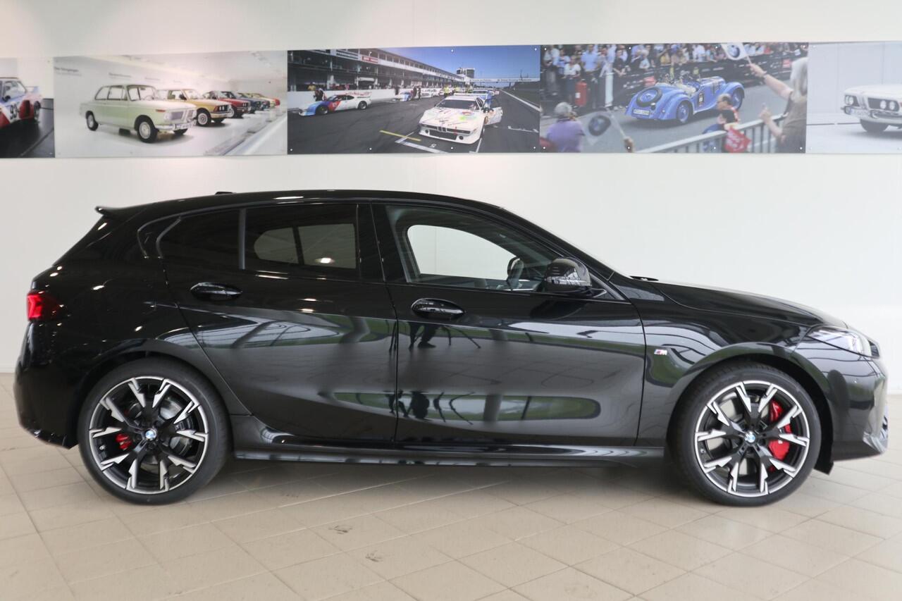 BMW 1-SERIE 123 xDrive | M Sportpakket Pro | Premium Pack | Ekris Selection