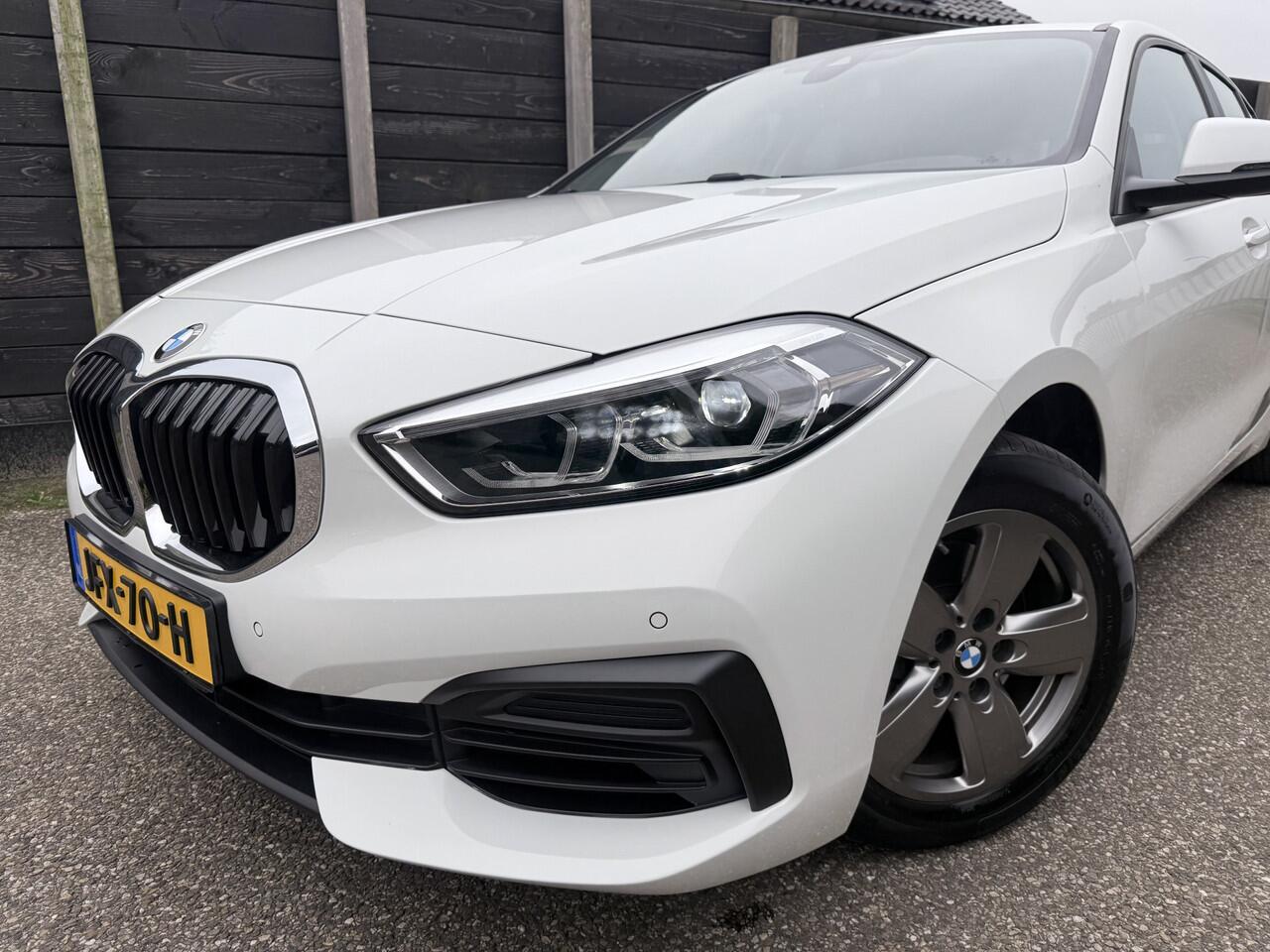 BMW 1-SERIE 118i Business Edition Plus automaat, nieuwstaat, dealer o.h.