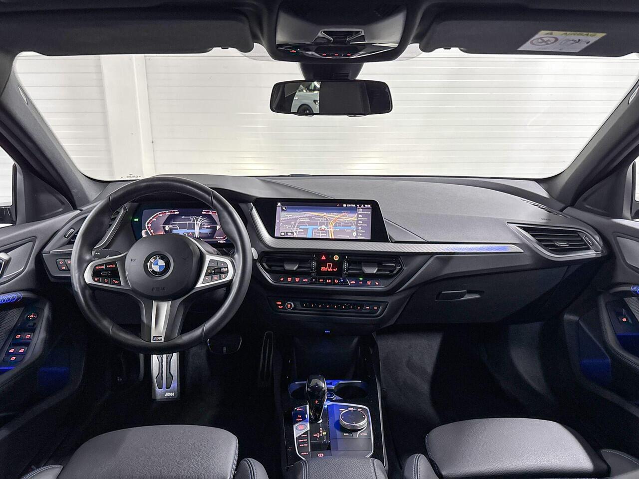 BMW 1-SERIE 118i l M-Sport Pro l Afneembare Trekhaak