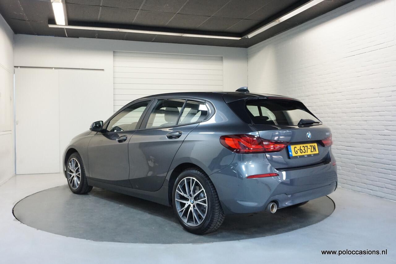 BMW 1-SERIE 118i Exec Automaat | Live Cockpit | Carplay | Sportinter