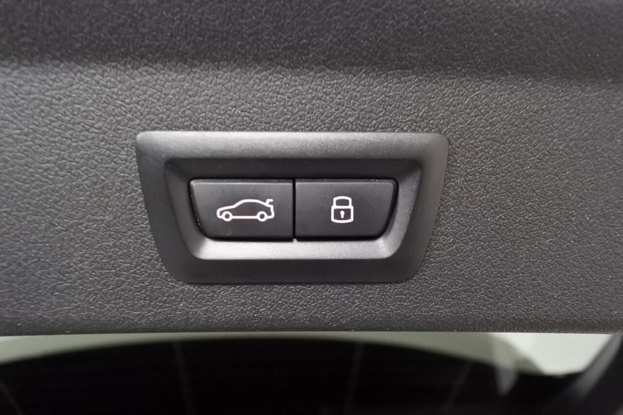 BMW 1-SERIE 120iA M-Sport+ 1 eigenaar Nieuwstaat!