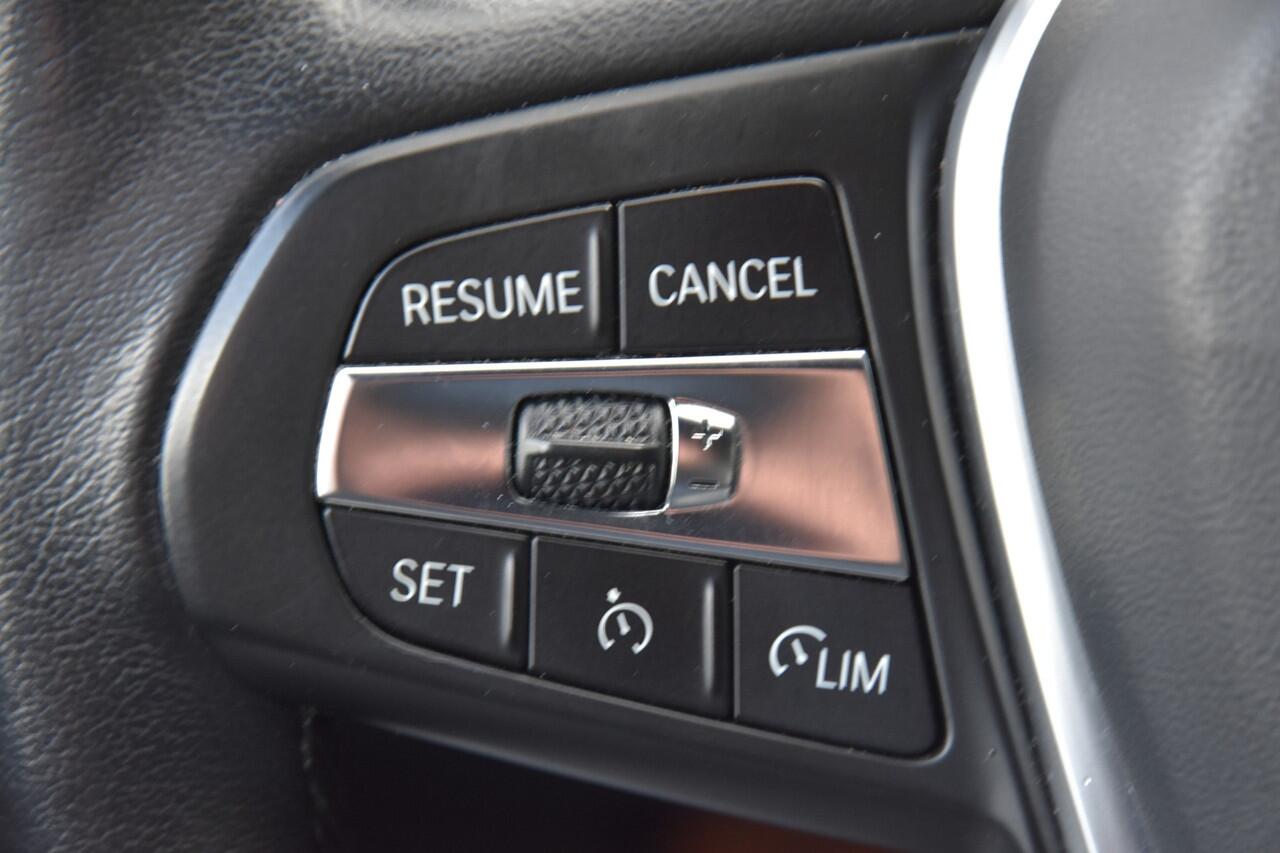 BMW 1-SERIE 118i High Executive SPORTLINE | SPORTLEDER | TREKHAAK | STOEL/STUUR VERW