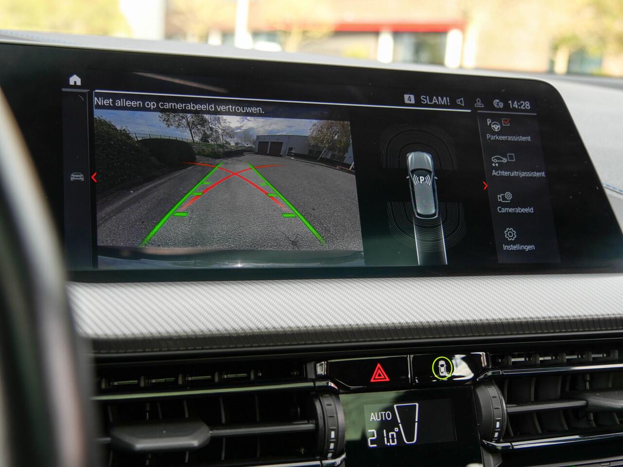 BMW 1-SERIE 118i Automaat M-Sport High Executive | PANODAK | CARPLAY | CAMERA |