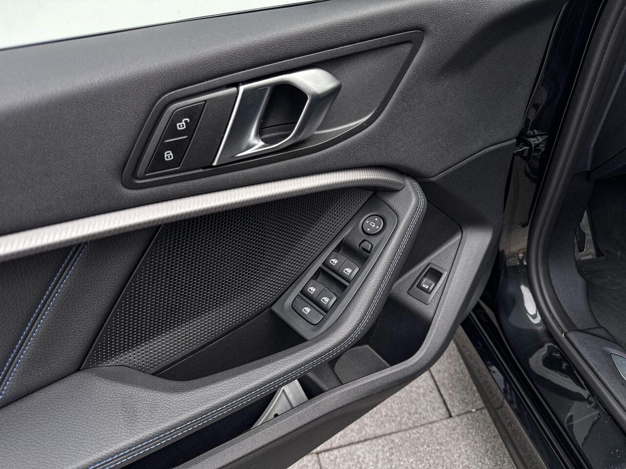 BMW 1-SERIE 118i | Selections