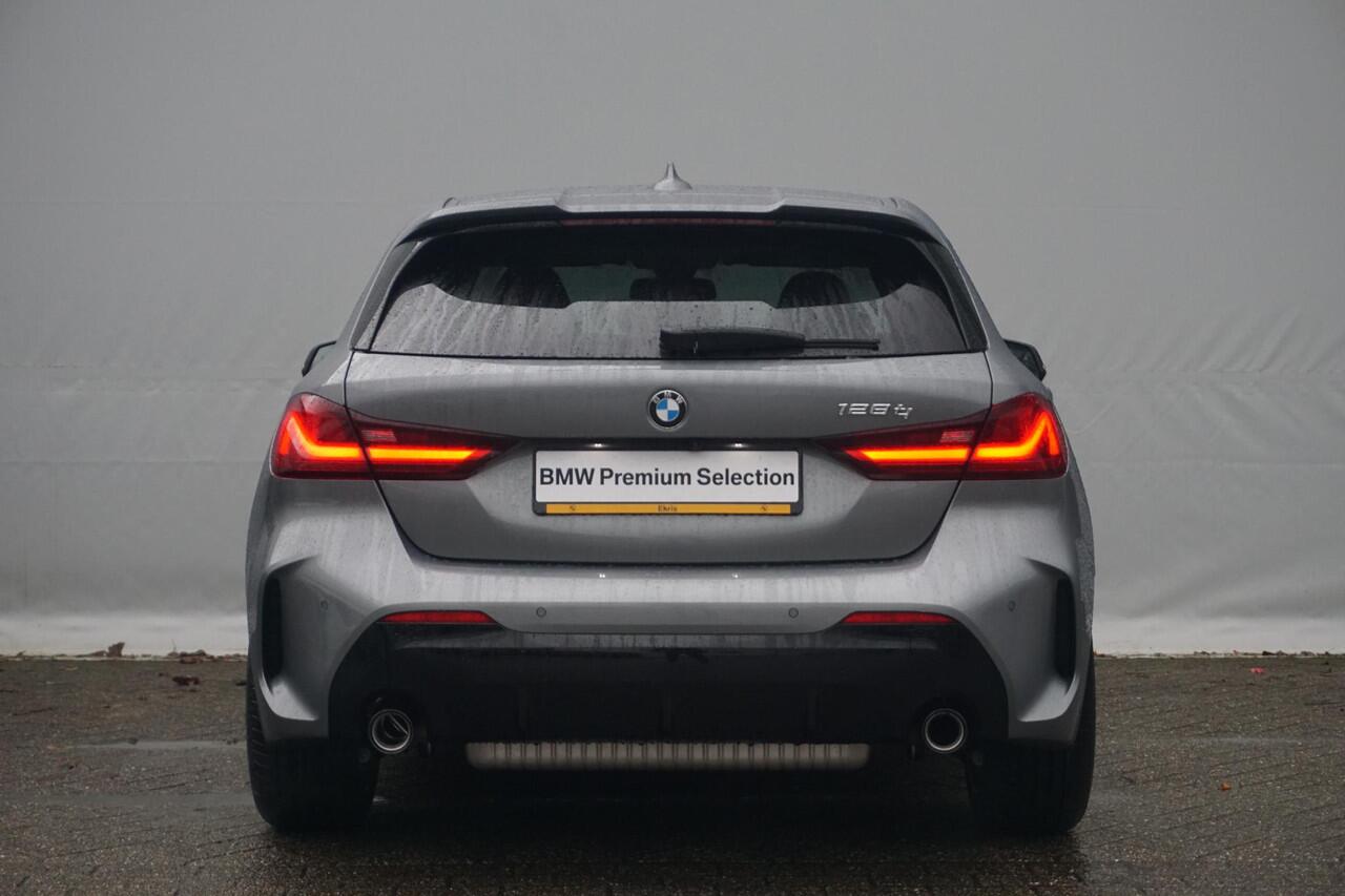 BMW 1-SERIE 5-Deurs 128ti M Sport Pro / Panorama Dak / Harman Kadron / Head-Up / Comfort Acces | Ekris Selection