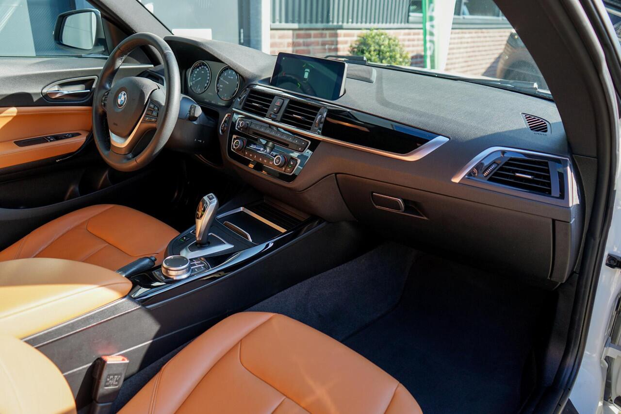 BMW 1-SERIE 118i High Executive