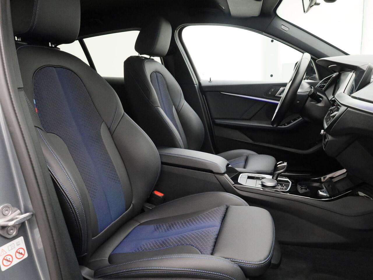 BMW 1-SERIE 118i M-Sport | CAMERA | KEYLESS | STOEL- EN STUURVERW.