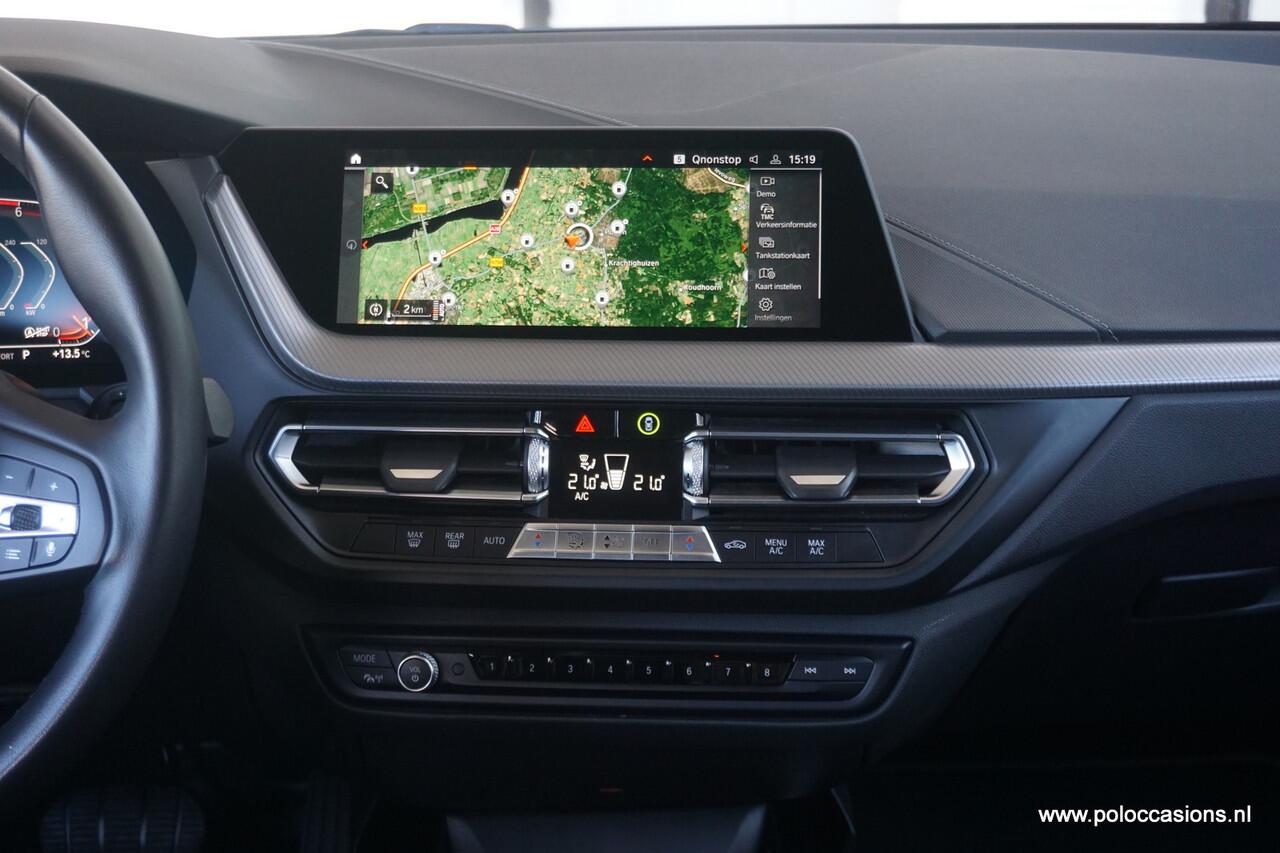 BMW 1-SERIE 118i Sport-line | Sportinter | DAB+ | Automaat | Carplay