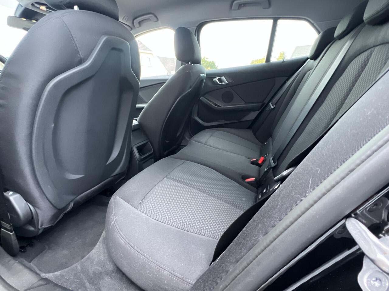 BMW 1-SERIE 118i lage km