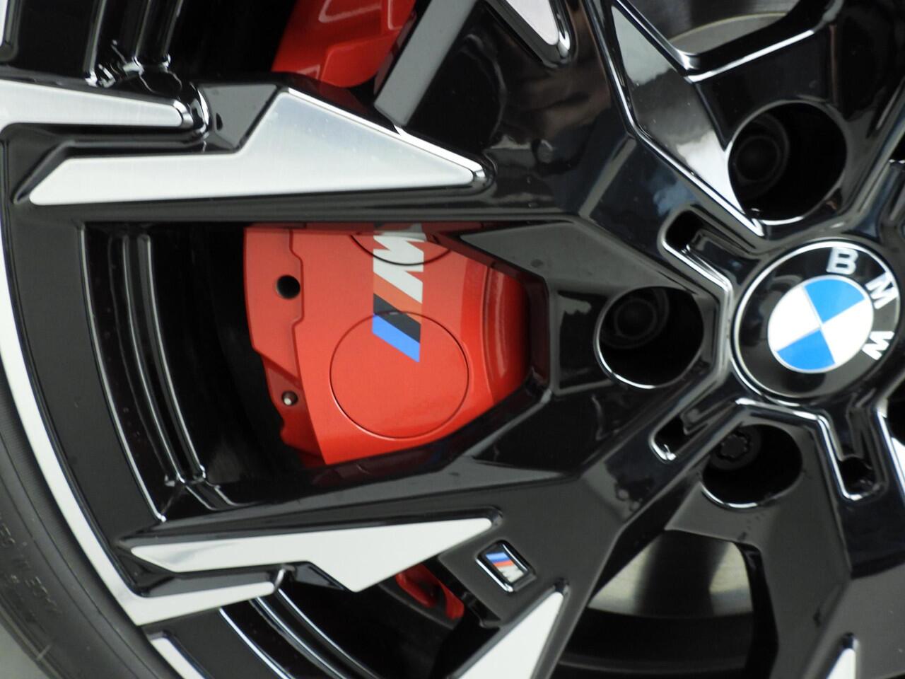 BMW 1-SERIE 5-deurs 120 | M-Sportpakket | LED | Leder | HUD | Active cruise | Schuifdak | Elektr. zetels | DAB | Harman-kardon sound | Alu 19 inch