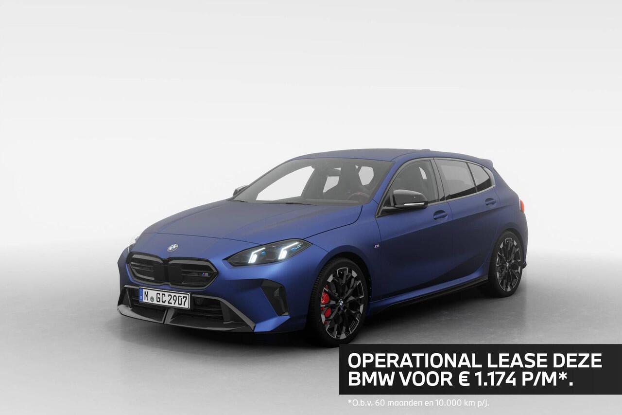 BMW 1-SERIE M135 xDrive BMW 1 Serie M135i xDrive | M Sport Pro | Premium Pack | Harman-Kardon sound system | VPLD