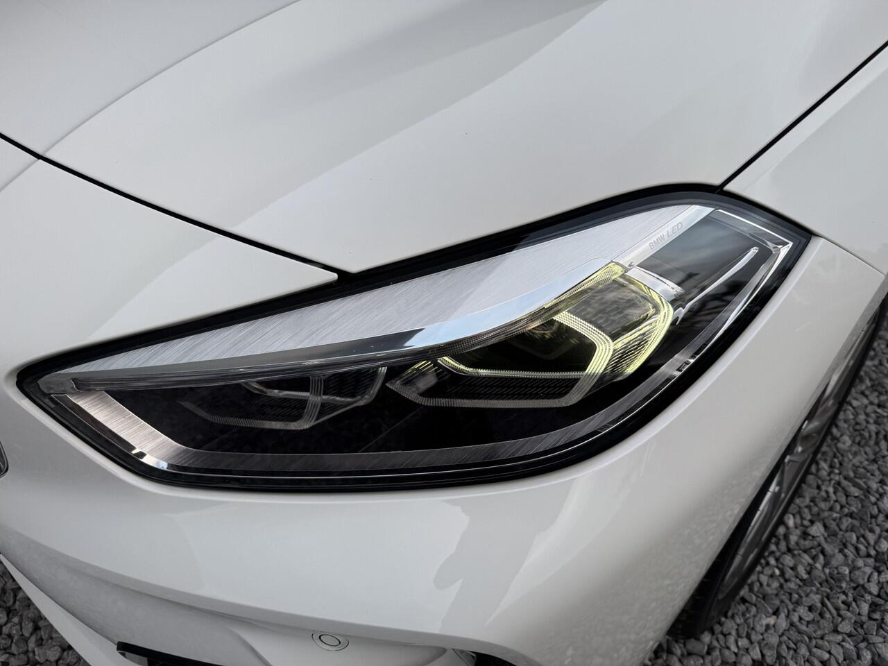 BMW 1-SERIE 118i High Executive M-Sportpakket 5-drs