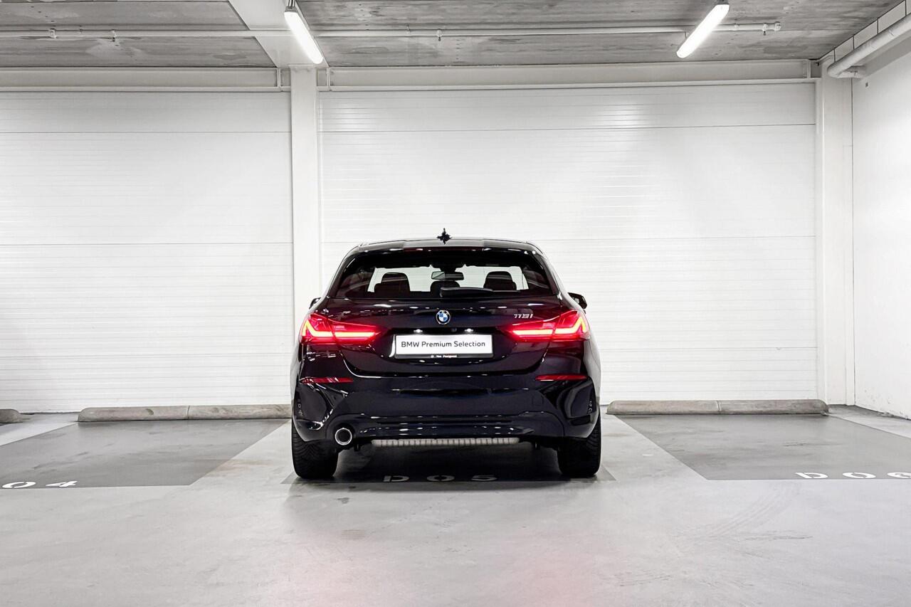 BMW 1-SERIE 118i | Sport-Line | Cruise Control | Apple Carplay