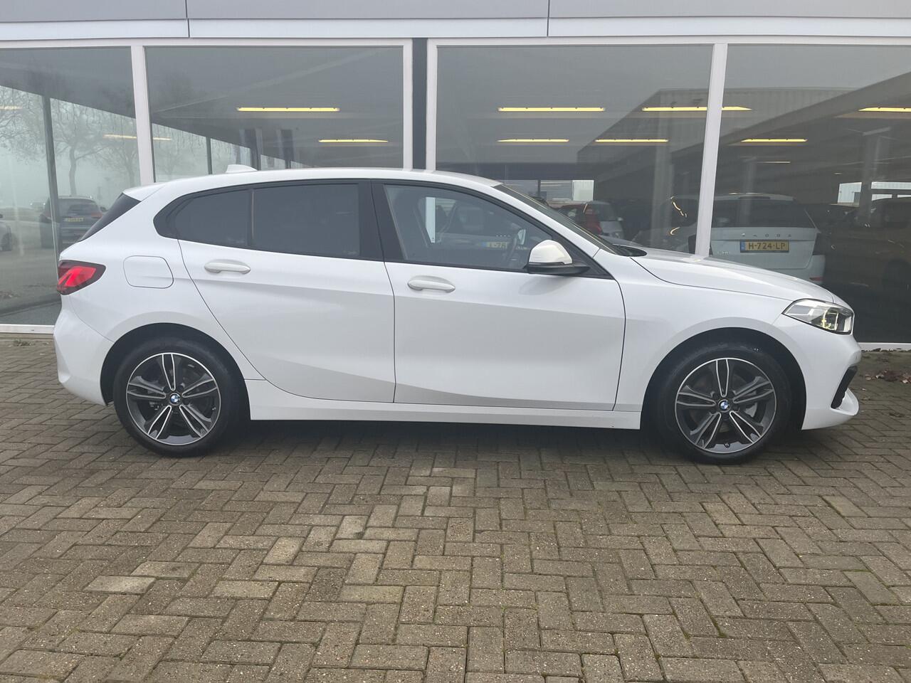 BMW 1-SERIE 116i Business Edition / Clima / Virtual / Led / Pdc 50%deal 8975 ACTIE