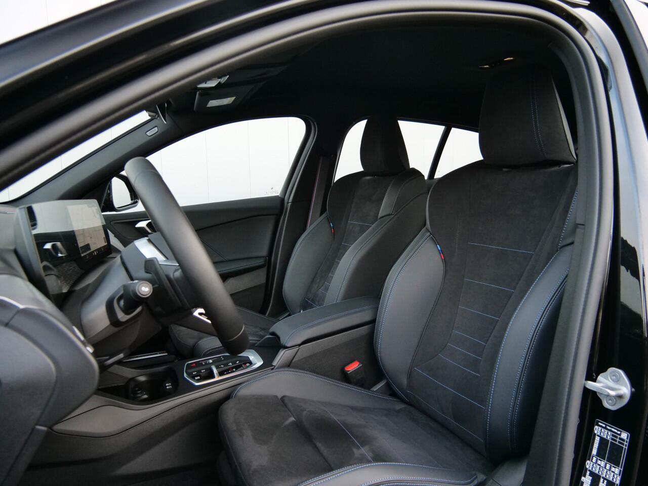 BMW 1-SERIE 116 automaat 123pk M Sportpakket Pro Stoelverwarming / Camera / Keyless entry