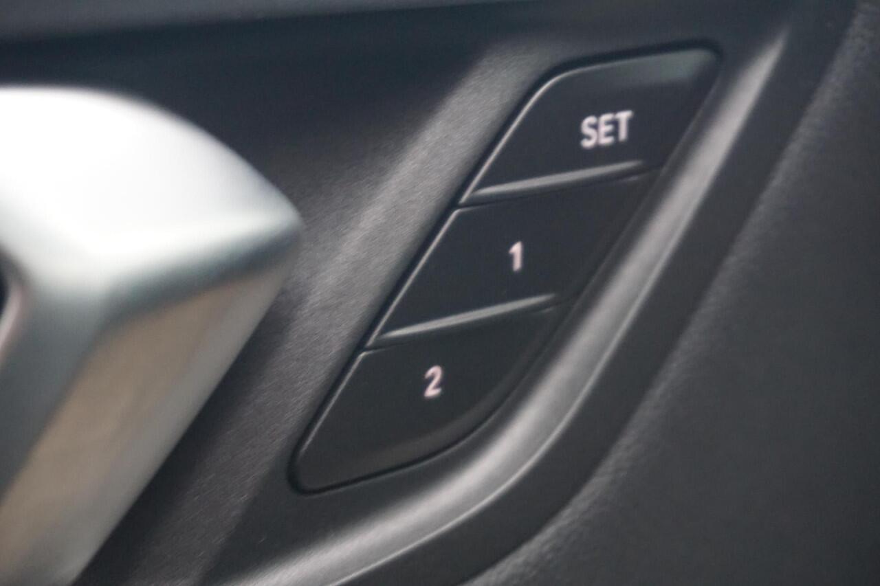 BMW 1-SERIE 5-Deurs 128ti M Sport Pro / Panorama Dak / Harman Kadron / Head-Up / Comfort Acces | Ekris Selection