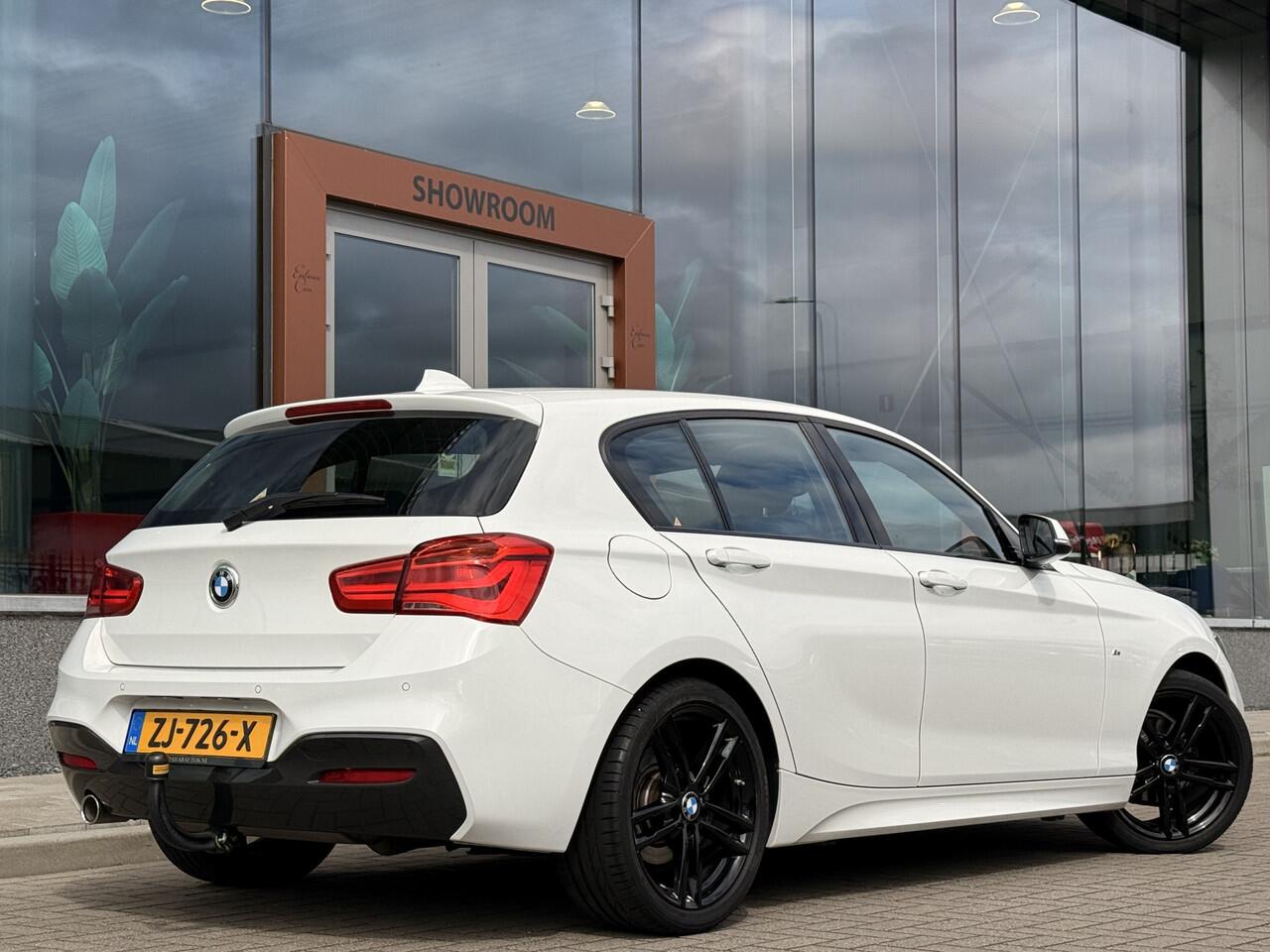 BMW 1-SERIE 116i M Sport Edition | Pano | Stoelverwarming | Leder | Afn Trekhaak |