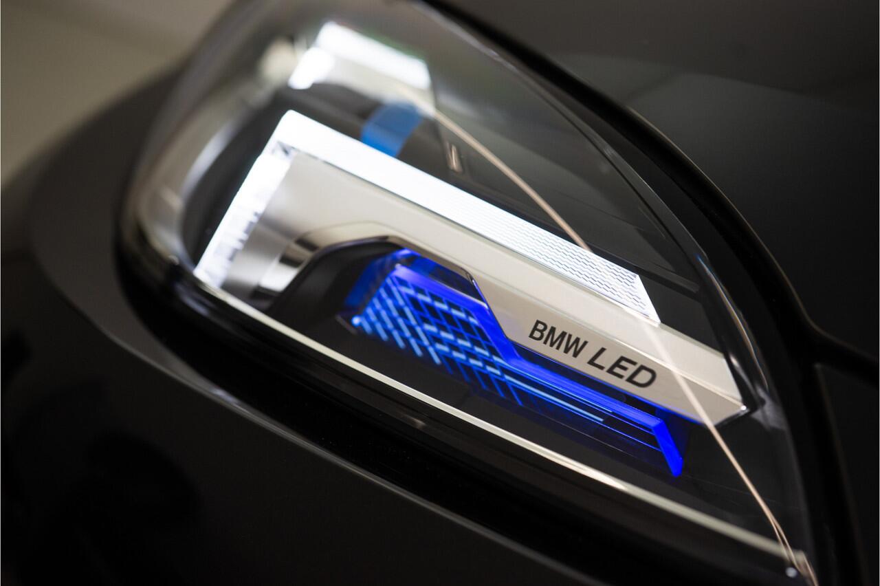 BMW 1-SERIE 120 Sport Premium 157PK | Facelift | Laser | Carplay | Comfort | Fabrieksgarantie