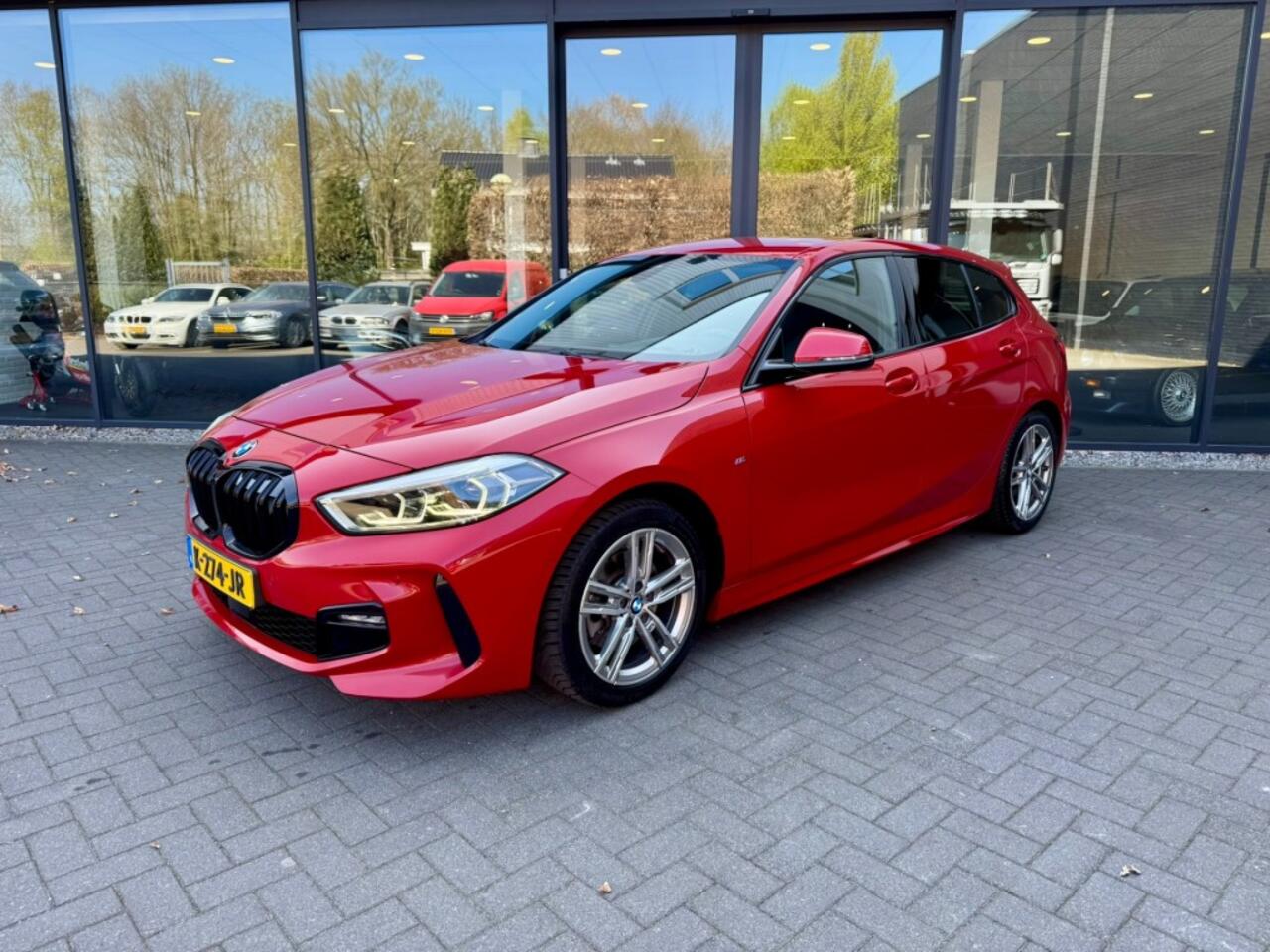 BMW 1-SERIE 118I M SPORT,LED,Clima,Lane Ass.,Cam,Half leer,Cruise