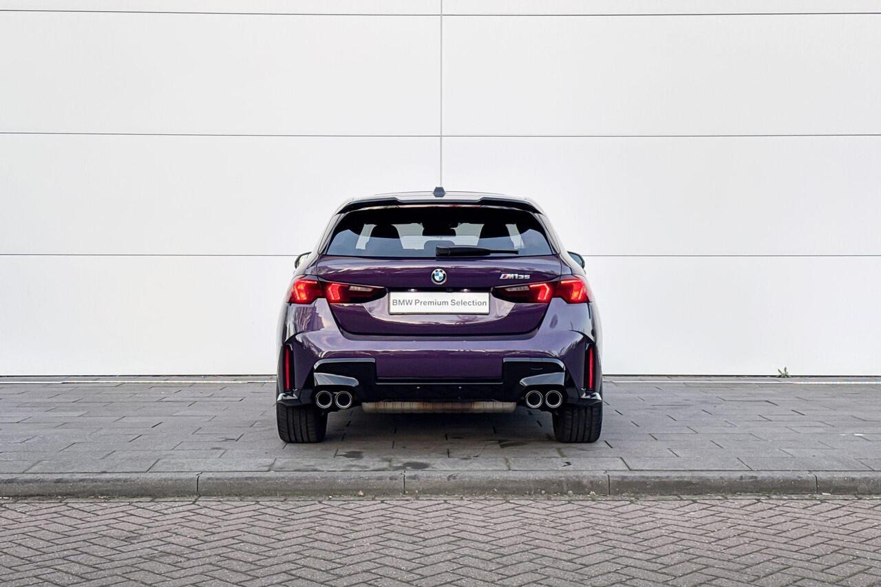 BMW 1-SERIE M135 xDrive M-Sport Innovation Pack | Selections | Panoramadak